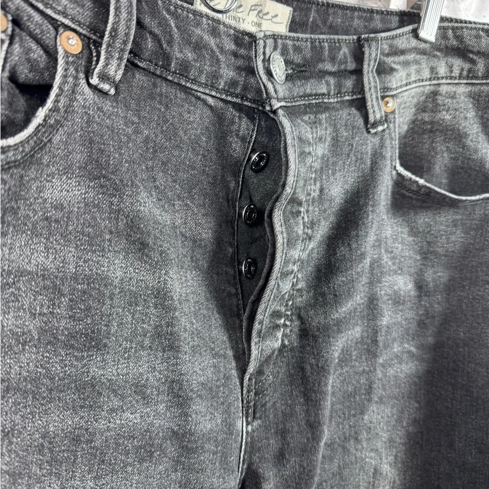We The Free CRVY Women's High Rise Charcoal/Black Jeans Button Fly